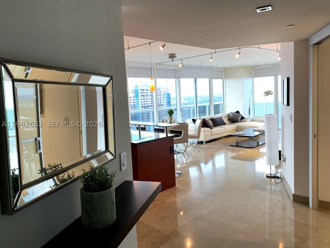 Condo in Hallandale Beach, Florida, United States 4 - 17409649