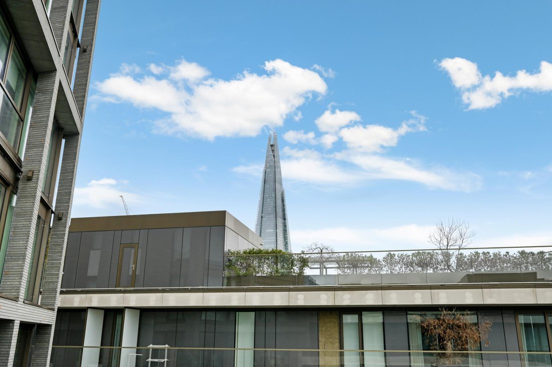 House in Borough, Southwark, England 2 - 18250325