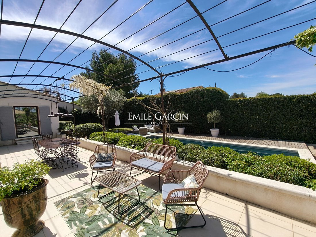 Villa in Lagnes, Provence-Alpes-Côte d'Azur, France 3 - 17405638