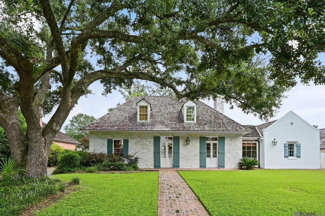Maison à Bâton-Rouge, Louisiane, États-Unis 1 - 18250677