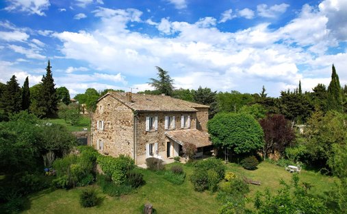 Country House in Uzès, Occitania, France 1