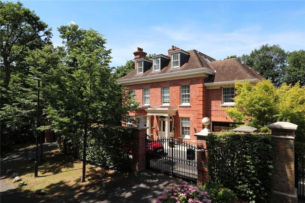 House in Cottenham Park, Merton, England 1 - 18250162