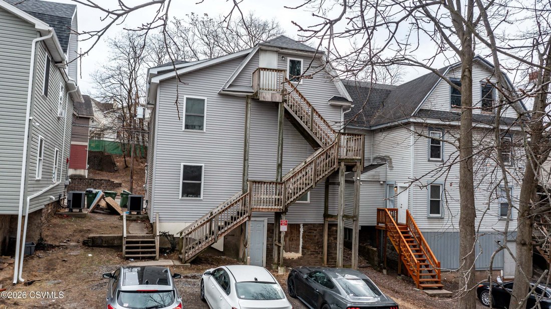 House in Bloomsburg, Pennsylvania, United States 3 - 18252841