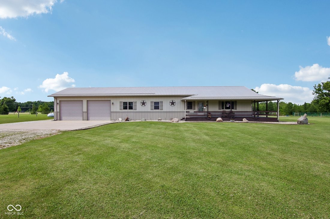 House in Avon, Indiana, United States 1 - 18250820