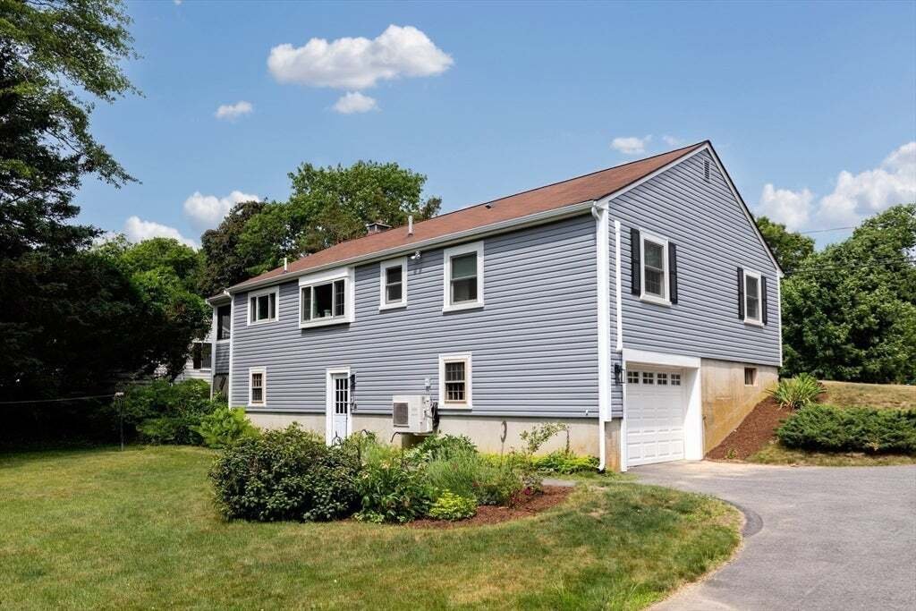 House in Plymouth, Massachusetts, United States 2 - 18237637