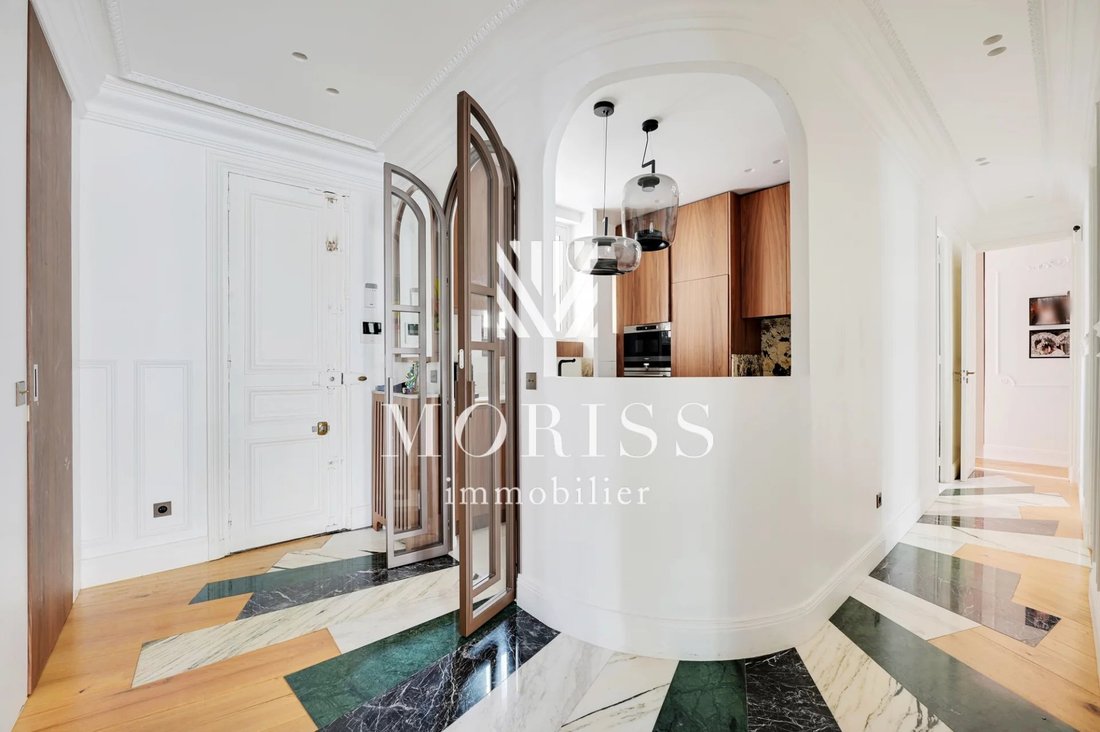 Apartment in Porte Dauphine, Paris 16e Arrondissement, Paris 5 - 18251822