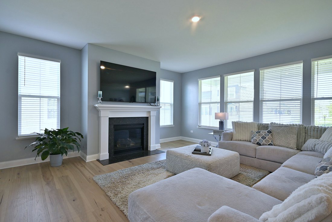 House in Crystal Lake, Illinois, United States 2 - 18250940