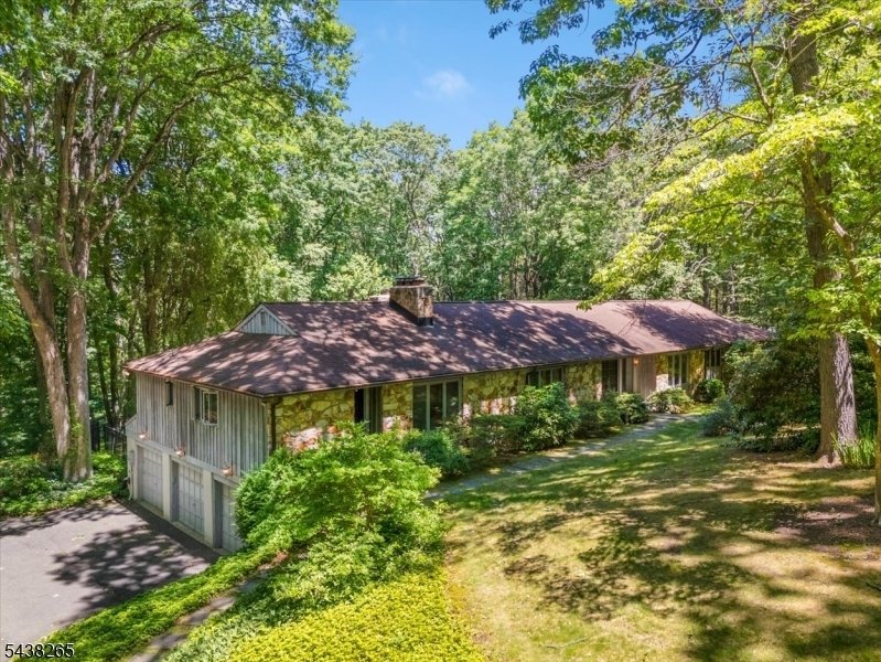 House in Mendham, New Jersey, United States 2 - 18253336