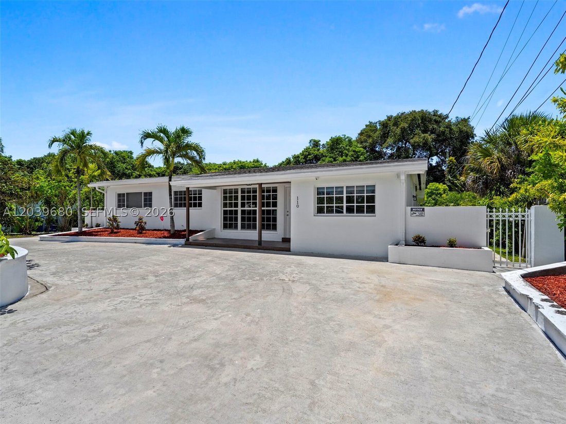 House in Miami, Florida, United States 5 - 18250375
