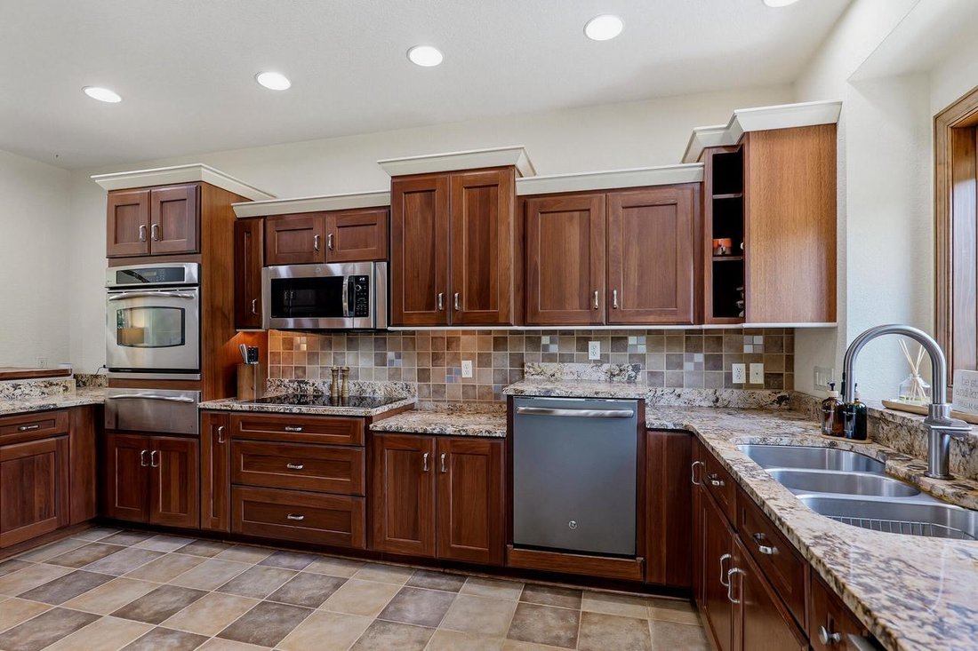 House in Sheboygan Falls, Wisconsin, United States 4 - 18250095