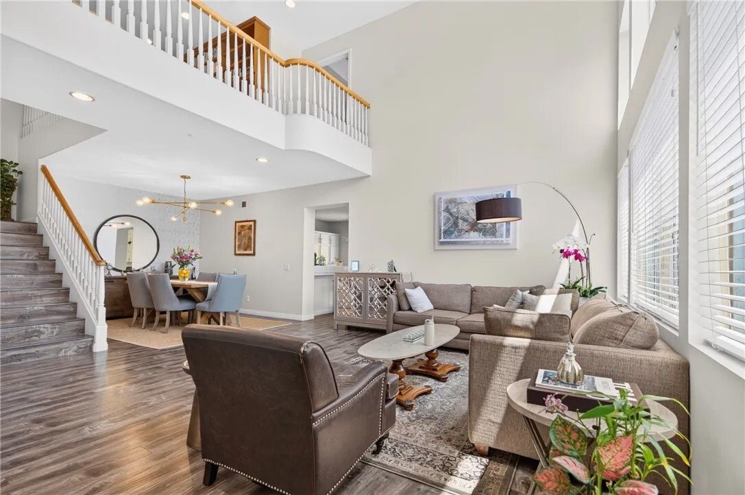Condo in Fullerton, California, United States 5 - 18250580