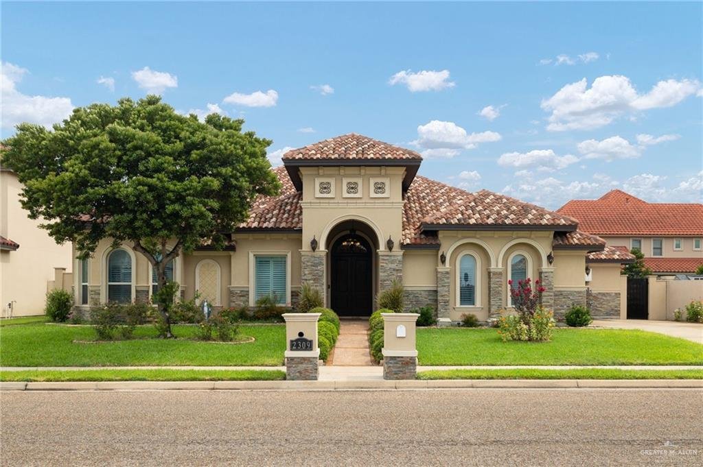 House in Edinburg, Texas, United States 1 - 18250187