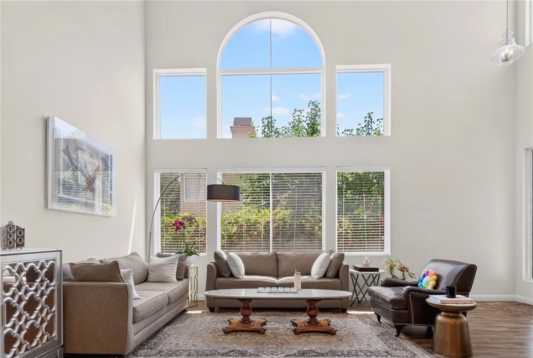 Condo in Fullerton, California, United States 4 - 18250580