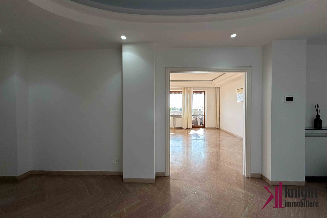 Apartment in Naples, Campania, Italy 5 - 15823736