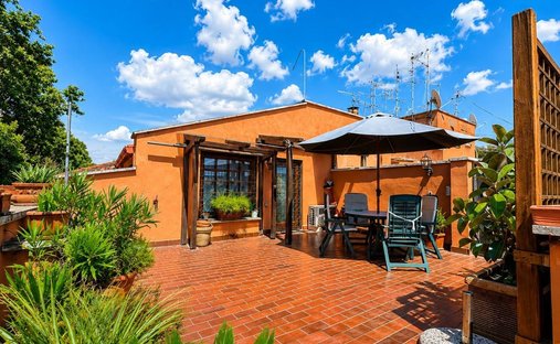 Apartment in Aventino - San Saba, Rome, Italy 1