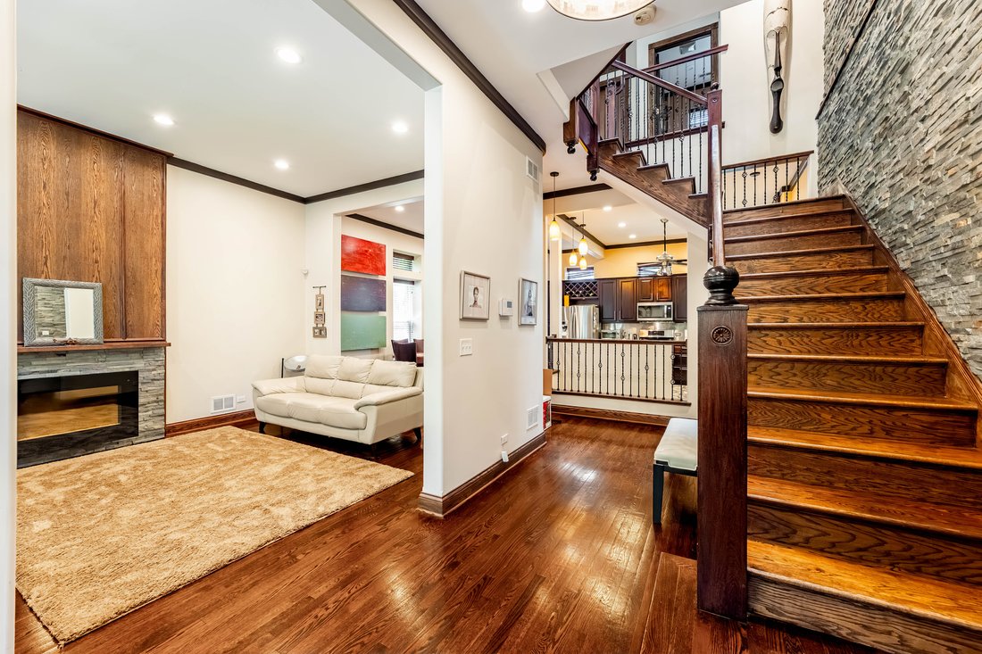 House in Chicago, Illinois, United States 3 - 18251376
