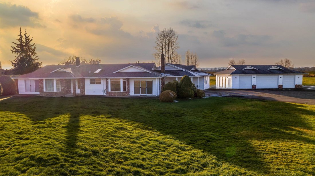 House in Pitt Meadows, British Columbia, Canada 5 - 18256936