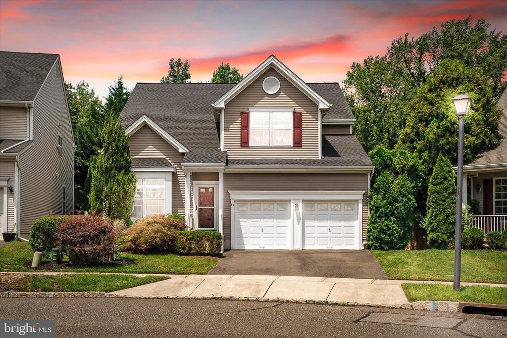 House in Robbinsville Township, New Jersey, United States 1 - 16007502