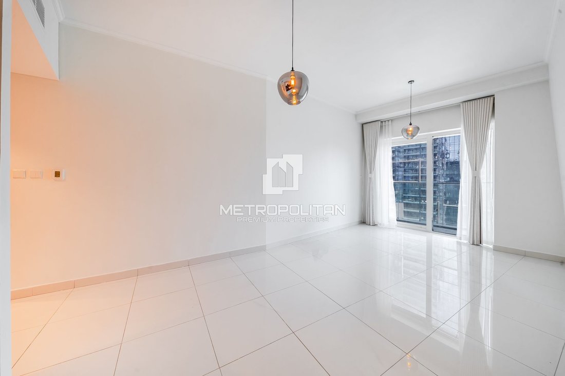 Apartment in Dubai Marina / Marsa Dubai, Dubai, United Arab Emirates 3 - 17280004