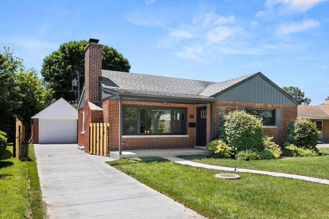 House in Morton Grove, Illinois, United States 2 - 18250957