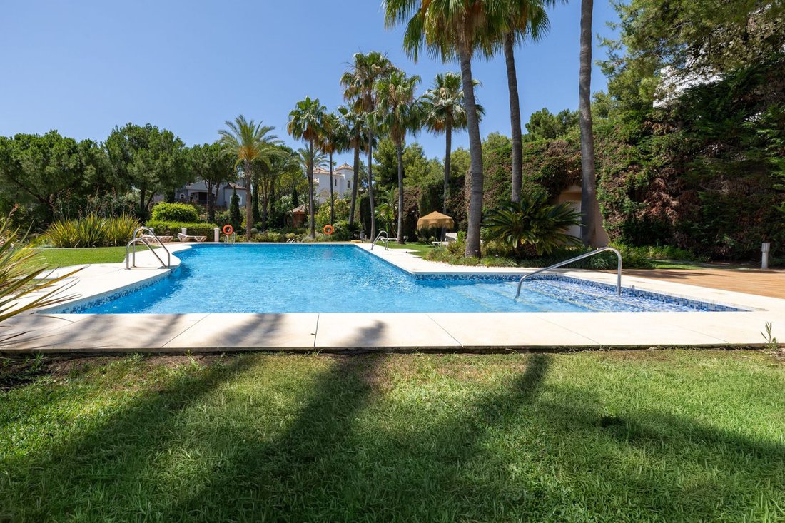 Apartment in La Quinta, Benahavis, Andalusia 5 - 18251403