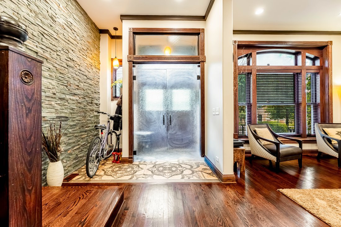 House in Chicago, Illinois, United States 2 - 18251376