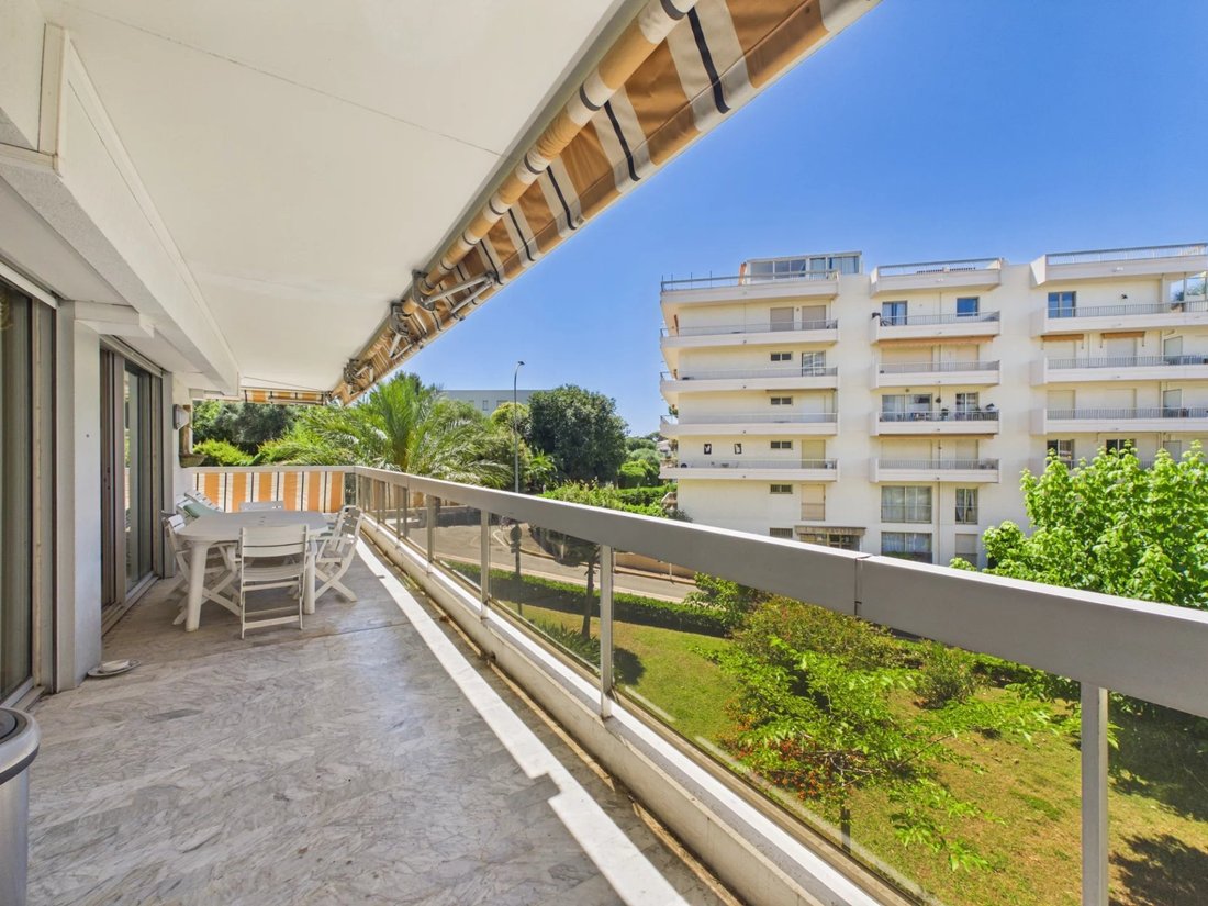 Appartement à Ponteil, Antibes, France 1 - 18252184
