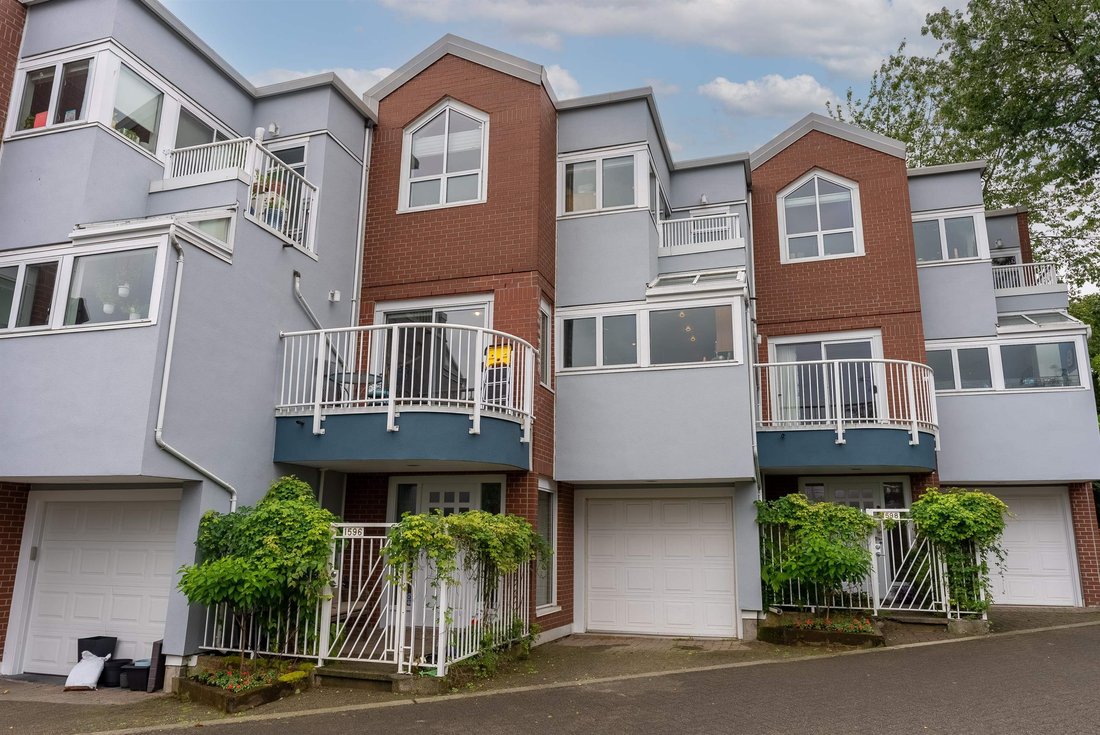 House in Vancouver, British Columbia, Canada 3 - 18256724