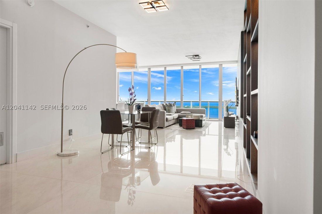 Condo in Miami, Florida, United States 2 - 18254609