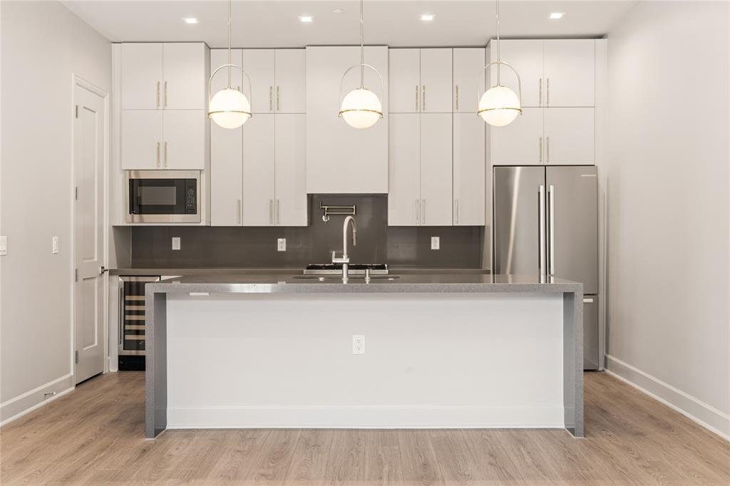 Condo in Dallas, Texas, United States 2 - 18086970