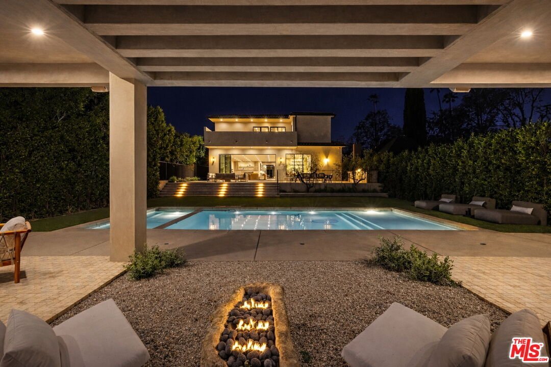 House in Los Angeles, California, United States 2 - 18251705
