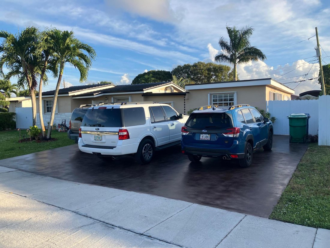 House in Hialeah, Florida, United States 2 - 18257307