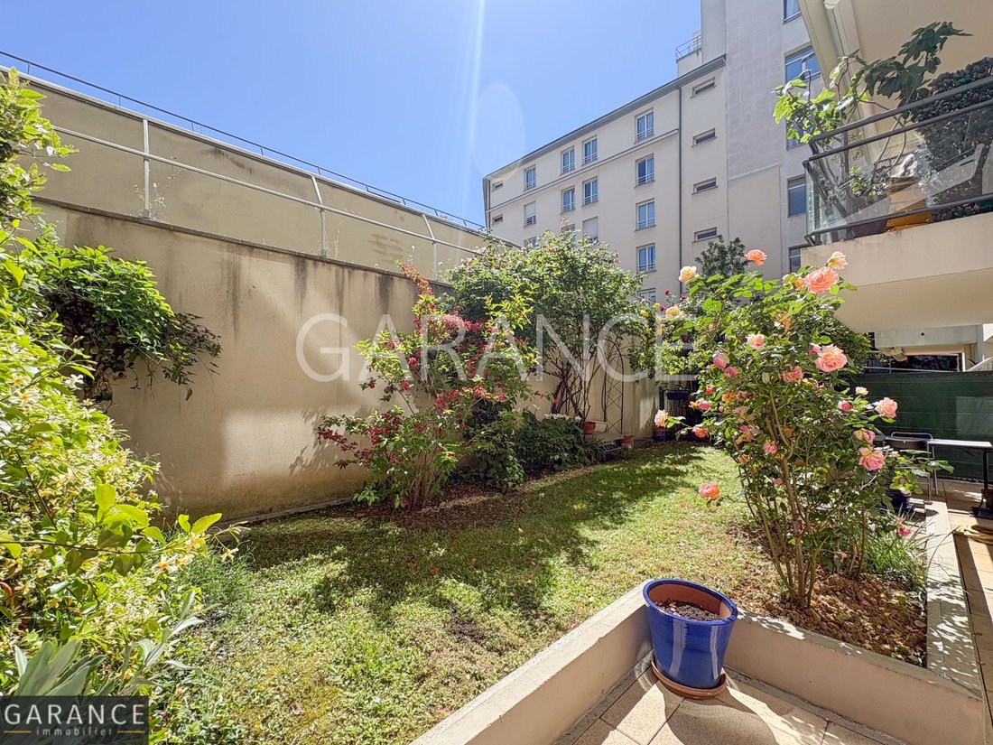 Apartment in Bois de Vincennes, Paris 12e Arrondissement, Paris 1 - 18251237
