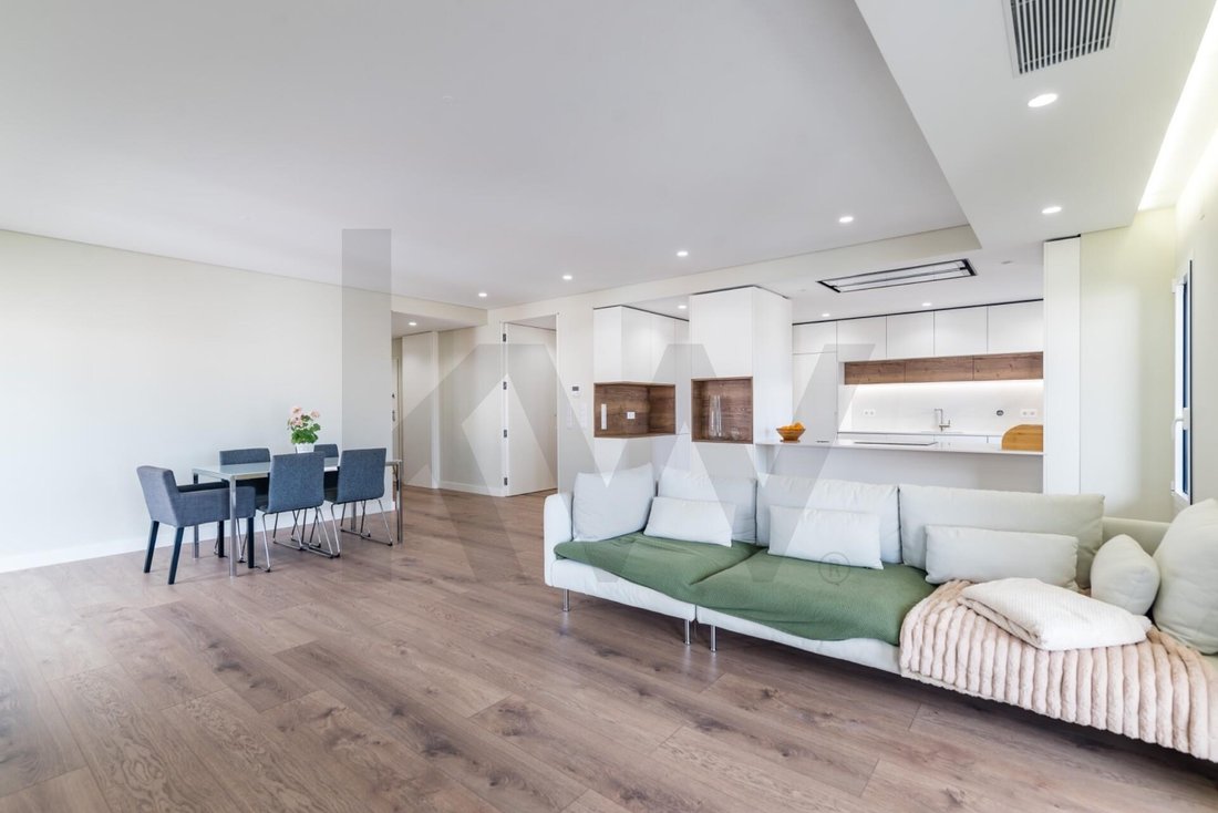 Apartment in Odivelas, Lisbon, Portugal 4 - 18250742