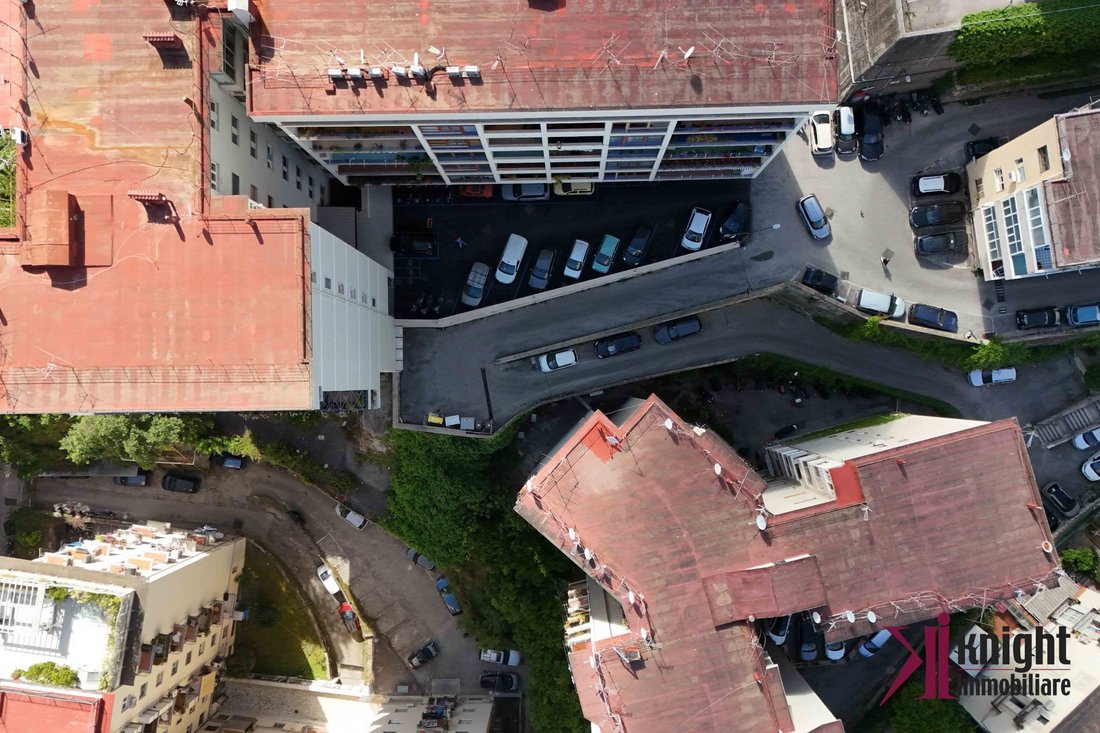 Apartment in Chiaia, Naples, Campania 4 - 17951689
