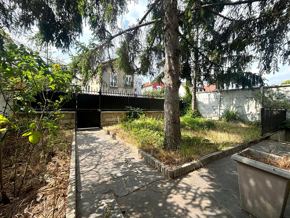 Villa in Charentonneau, Maisons-Alfort, France 1 - 18256124