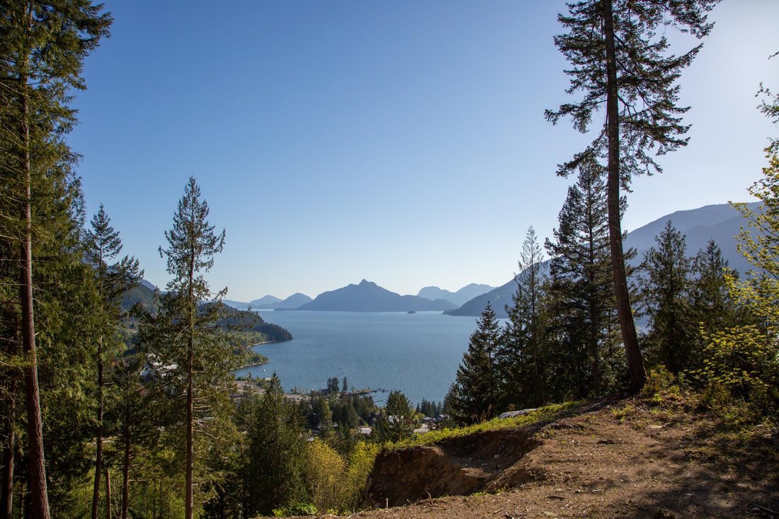 Land in Squamish-Lillooet D, British Columbia, Canada 3 - 18257055