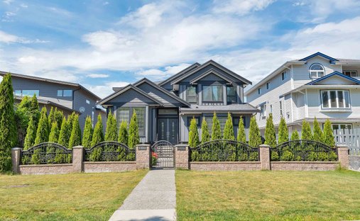House in Squamish, British Columbia, Canada 1