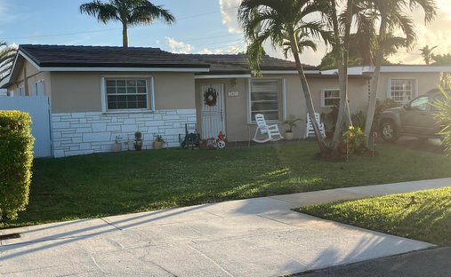 House in Hialeah, Florida, United States 1
