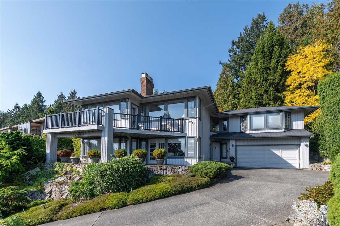 House in North Saanich, British Columbia, Canada 1 - 18256986