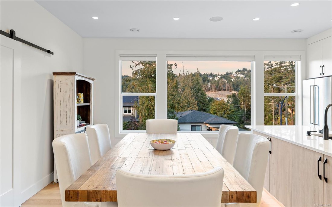 House in Langford, British Columbia, Canada 4 - 18256606
