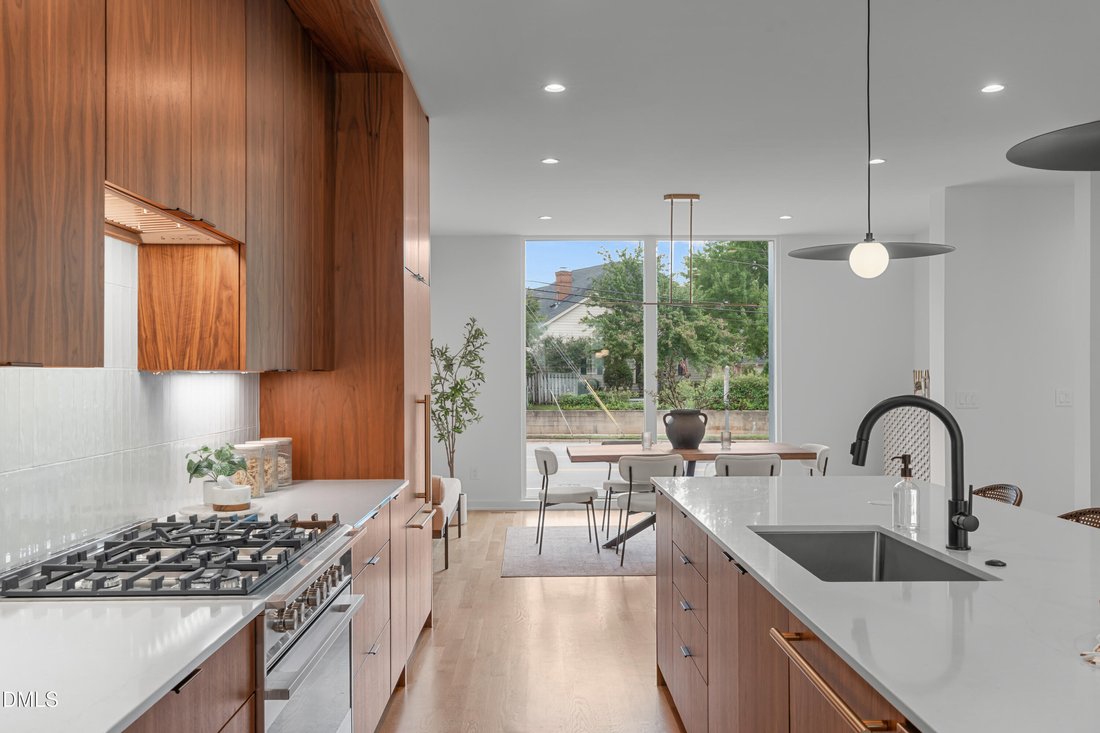 Townhouse in Raleigh, North Carolina, United States 5 - 16733435