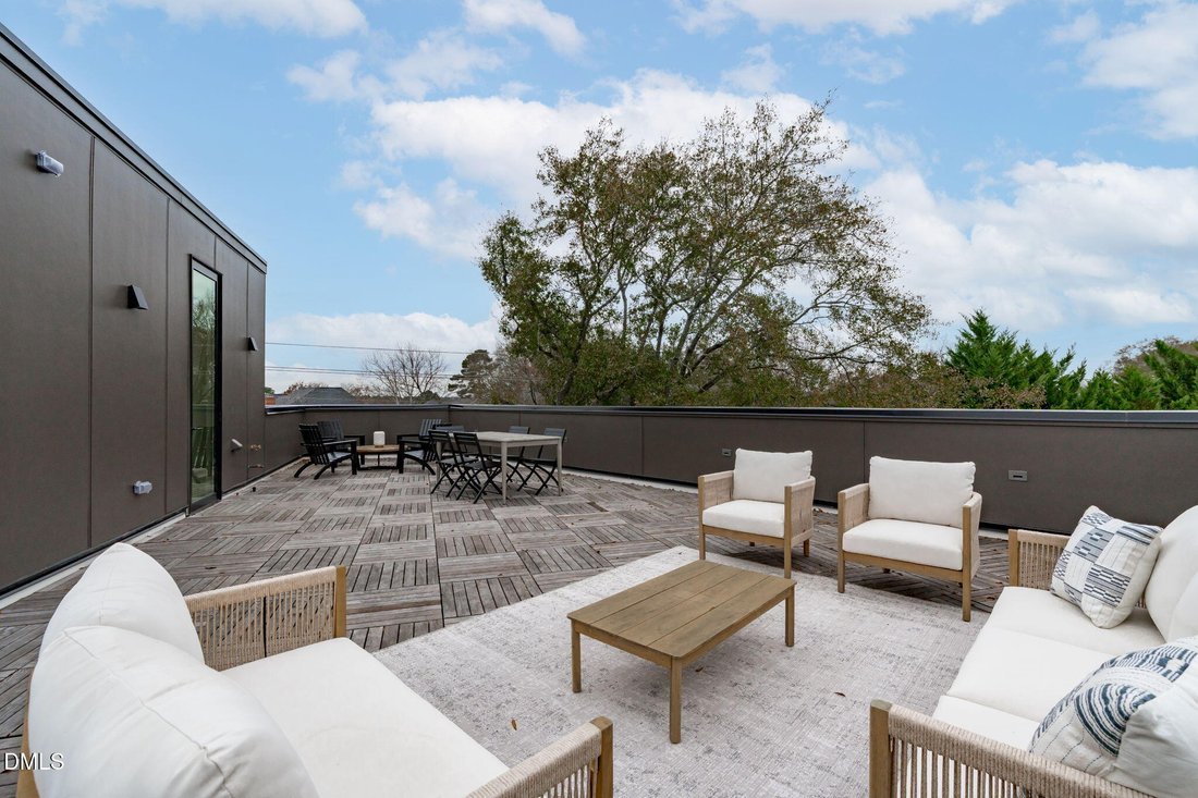 Townhouse in Raleigh, North Carolina, United States 3 - 18250449