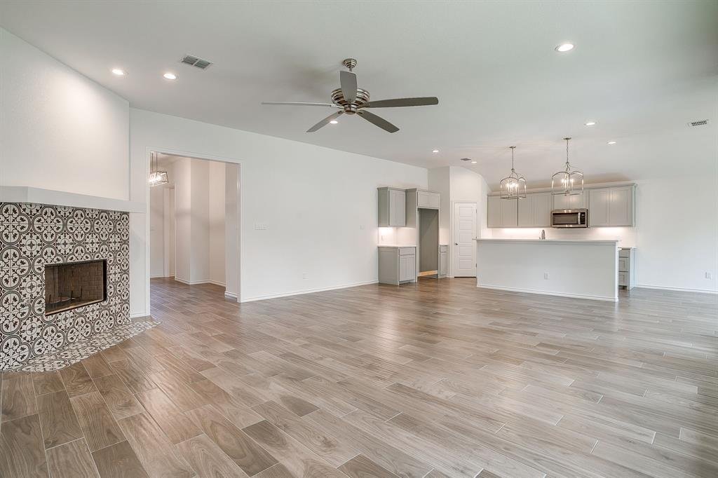 House in Fort Worth, Texas, United States 5 - 18250847
