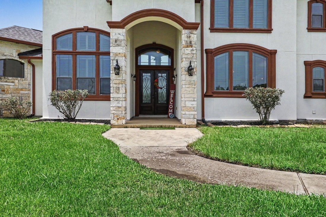 House in Baytown, Texas, United States 3 - 18242531