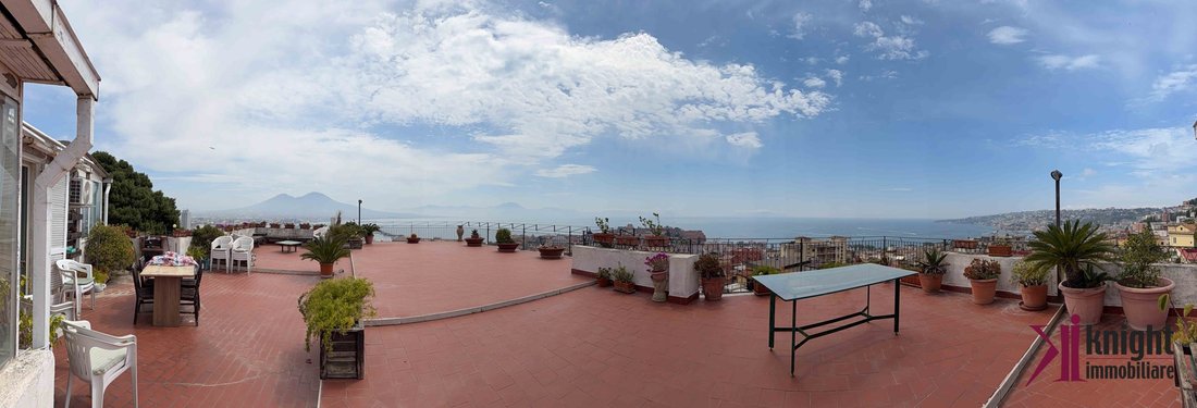 Apartment in Naples, Campania, Italy 1 - 17743741