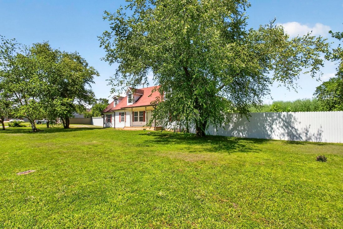 House in La Vergne, Tennessee, United States 2 - 18255020