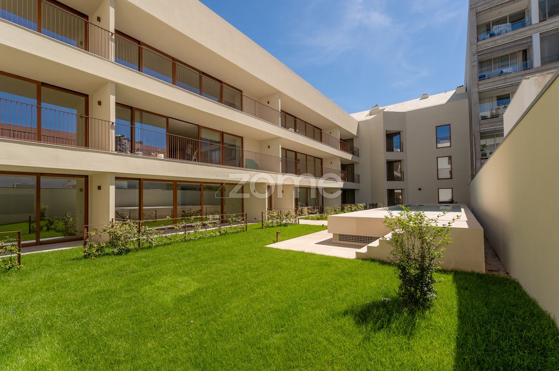 Apartment in Matosinhos e Leca da Palmeira, Porto District, Portugal 1 - 18256413
