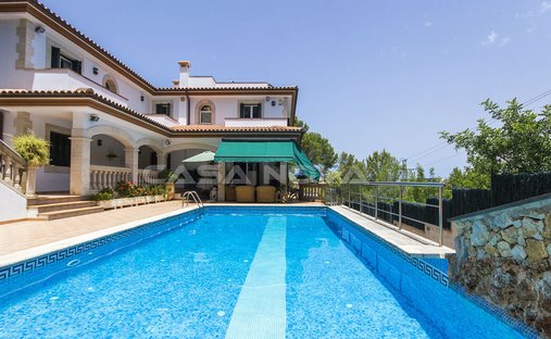 Villa in Cas Catala, Calvia, Balearic Islands 1