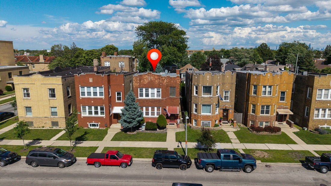 Chicago, Illinois, United States 5 - 18255127